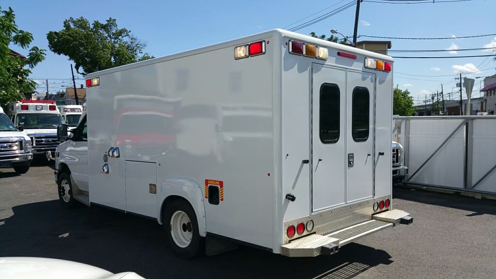 Ford tristar ambulance