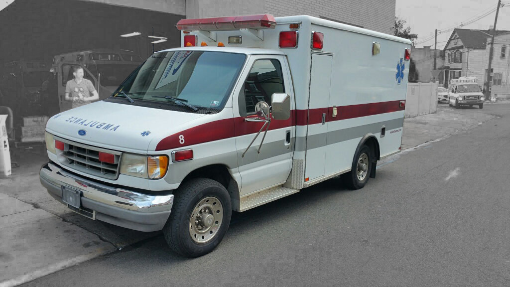 1993 Ford Type III Horton Used Ambulance For Sale 01