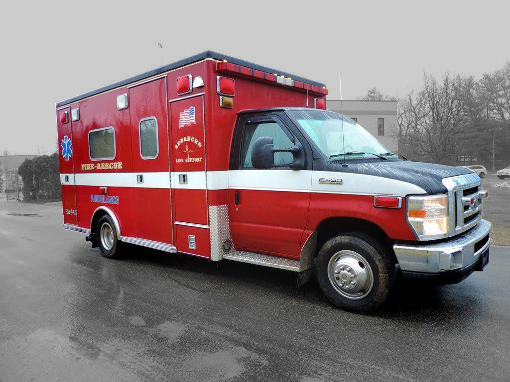 2008 Ford E 450 Lifeline Type 3 Used Ambulance For Sale 04