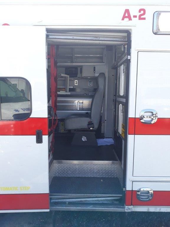 2008 Ford E450 Type 3 Braun Ambulance 14