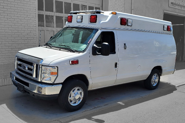 2014 Ford Gas Type 2 Medix Used Ambulance For Sale 01