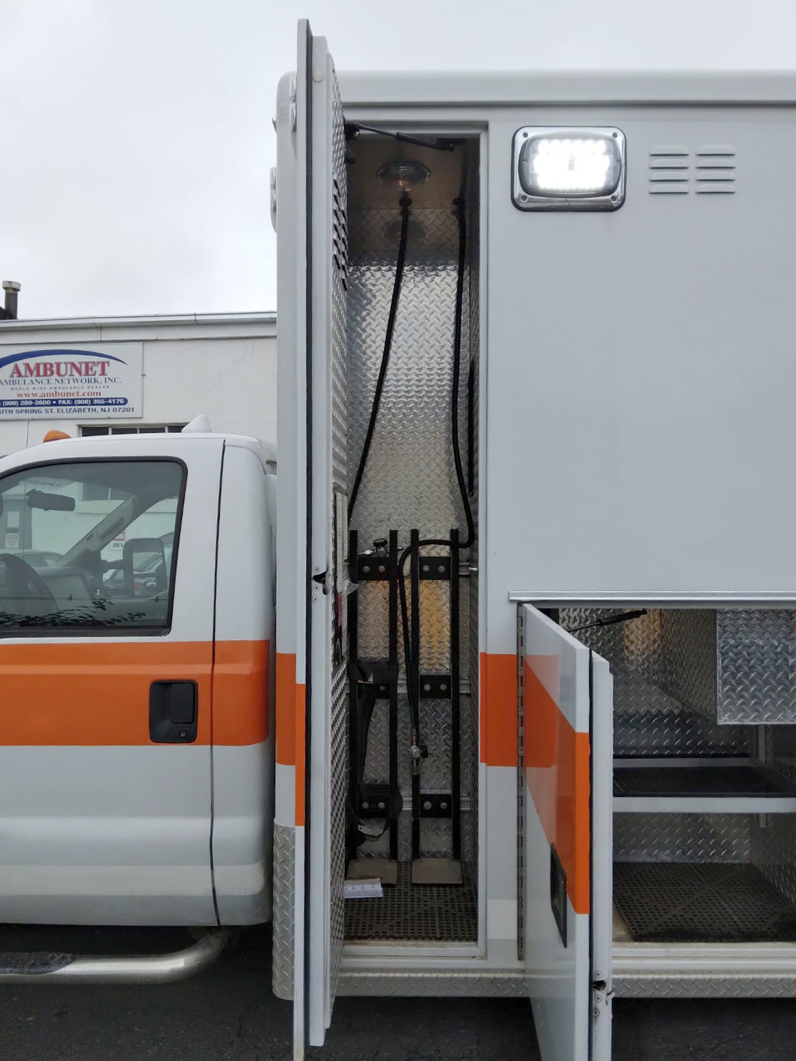 2008 Ford 4x4 Type 1 AEV Ambulance 002