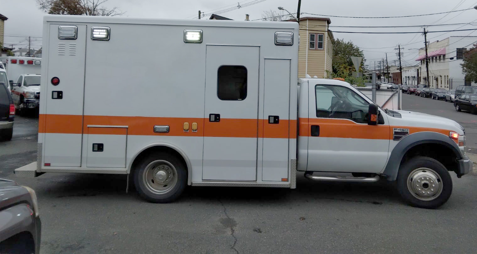 2008 Ford 4x4 Type 1 AEV Ambulance 007