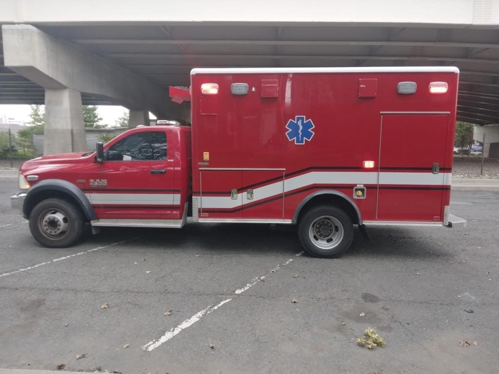 2014-dodge-4×4-gas-type-1-horton-ambulance-82552-151924-miles_1