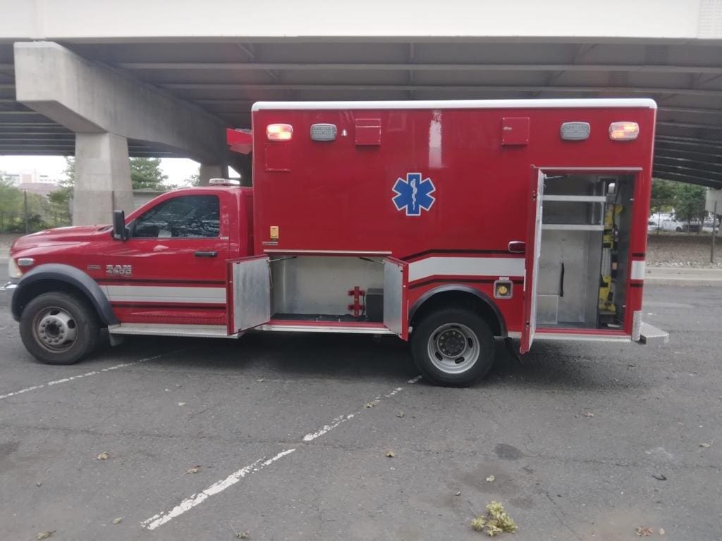 2014-dodge-4×4-gas-type-1-horton-ambulance-82552-151924-miles_17