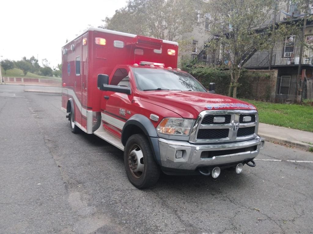 2014-dodge-4×4-gas-type-1-horton-ambulance-82552-151924-miles_4