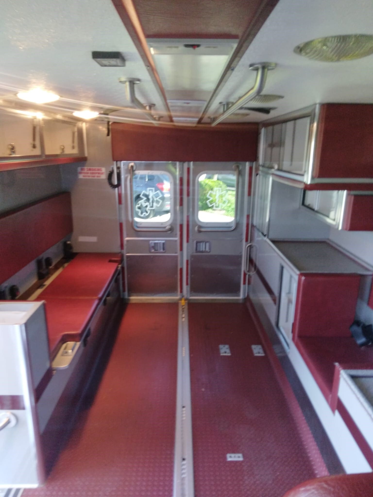 2005 Ford Type 3 Lifeline Ambulance-2