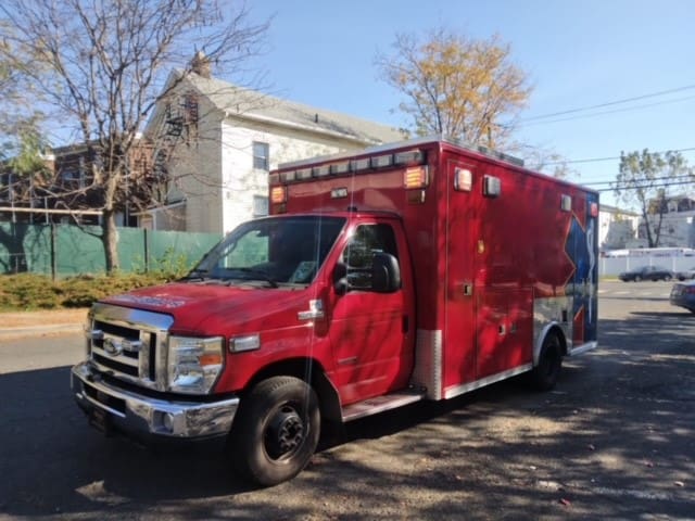 2009 Ford Type 3 Lifeline Ambulance-8