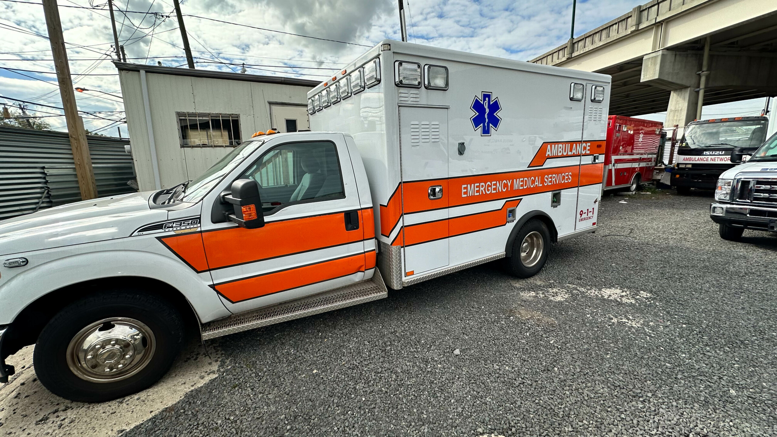 2014 Ford Type 1 AEV Ambulance_2_09676