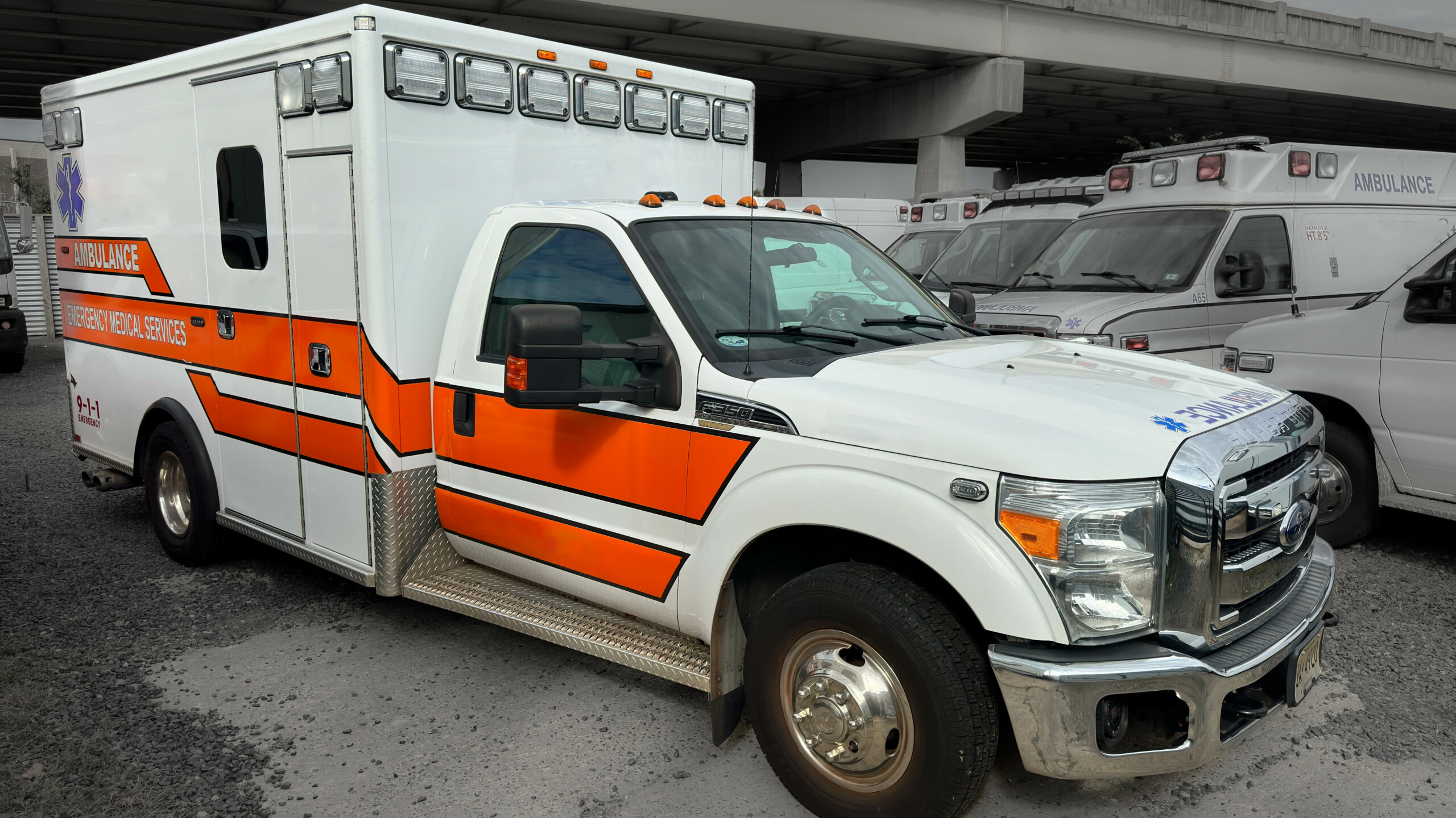 2014 Ford Type 1 AEV Ambulance_3_09676